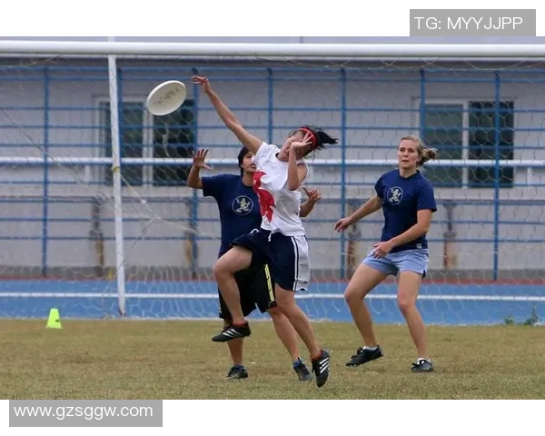 南京飞盘队在飞盘节奏排行榜中荣获第8名展现团队实力与风采
