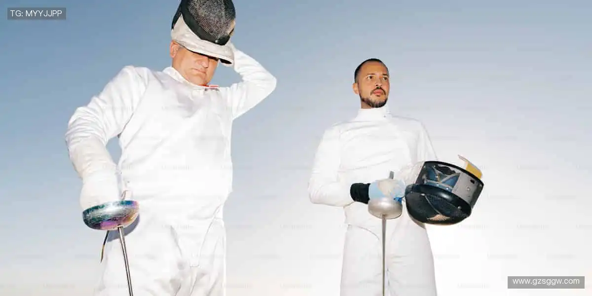 📱移动观赛，精彩永不离线！📡